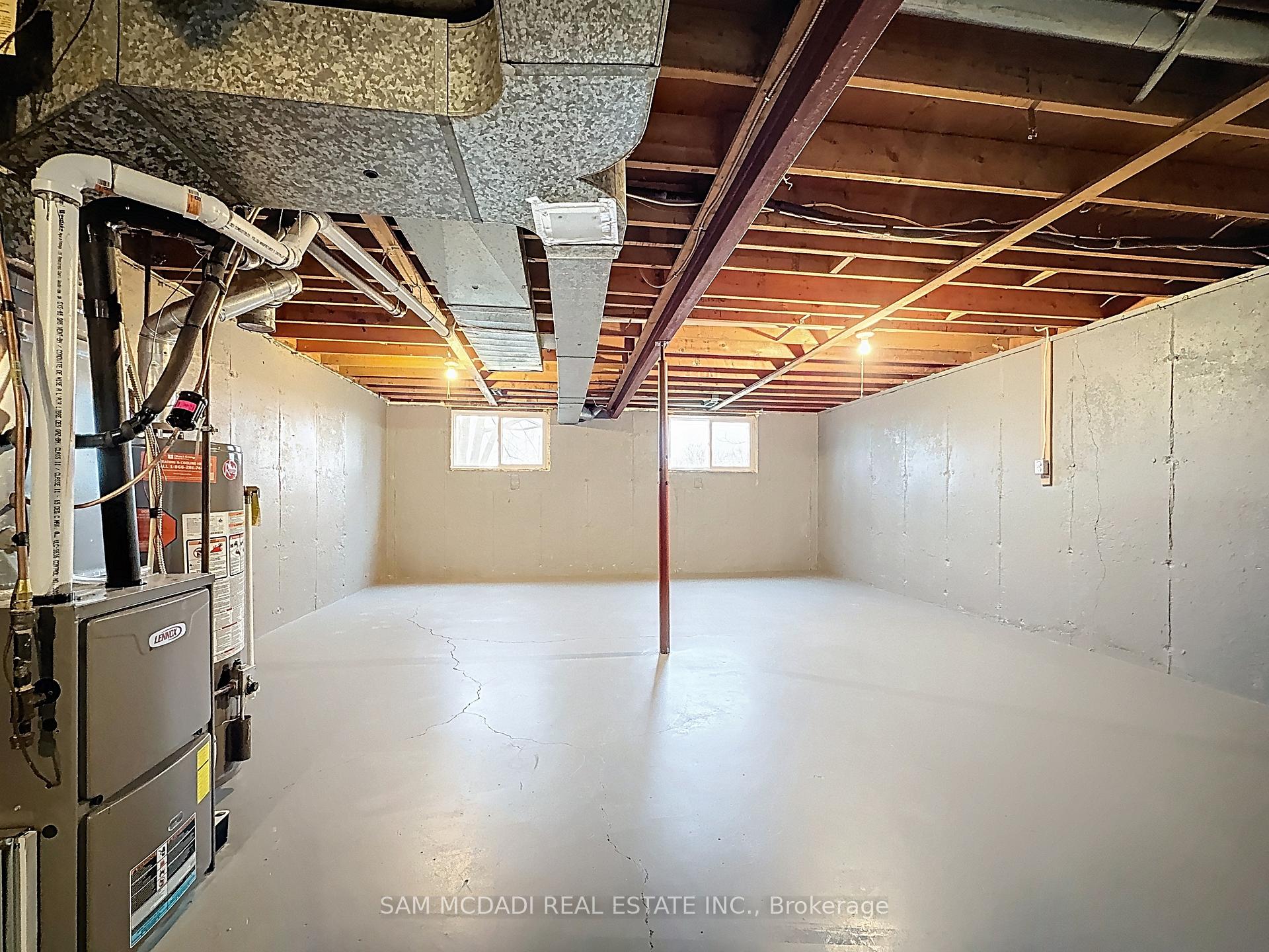 Photo 19 of 23 Deerfield Parkway, Thorold, Allanburg/Thorold South — HOMEH