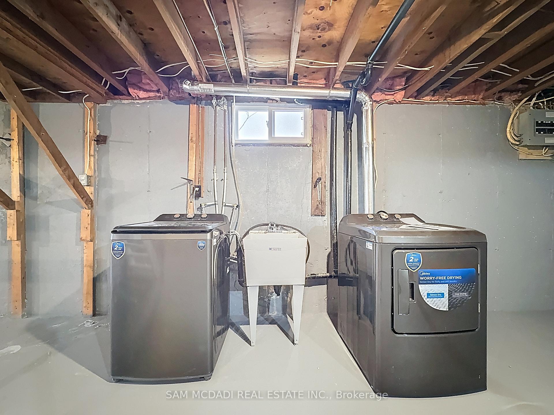 Photo 21 of 23 Deerfield Parkway, Thorold, Allanburg/Thorold South — HOMEH