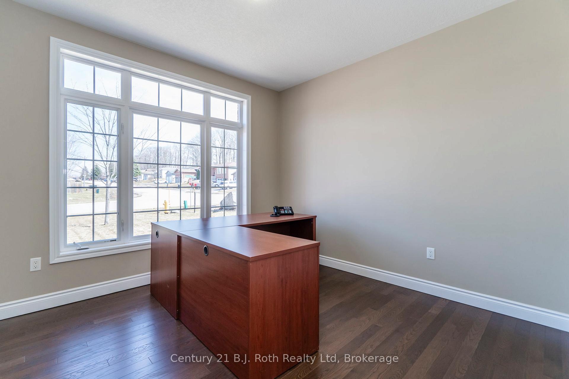 Photo 21 of 2 Wintergreen Circle, Tay, Victoria Harbour — HOMEH
