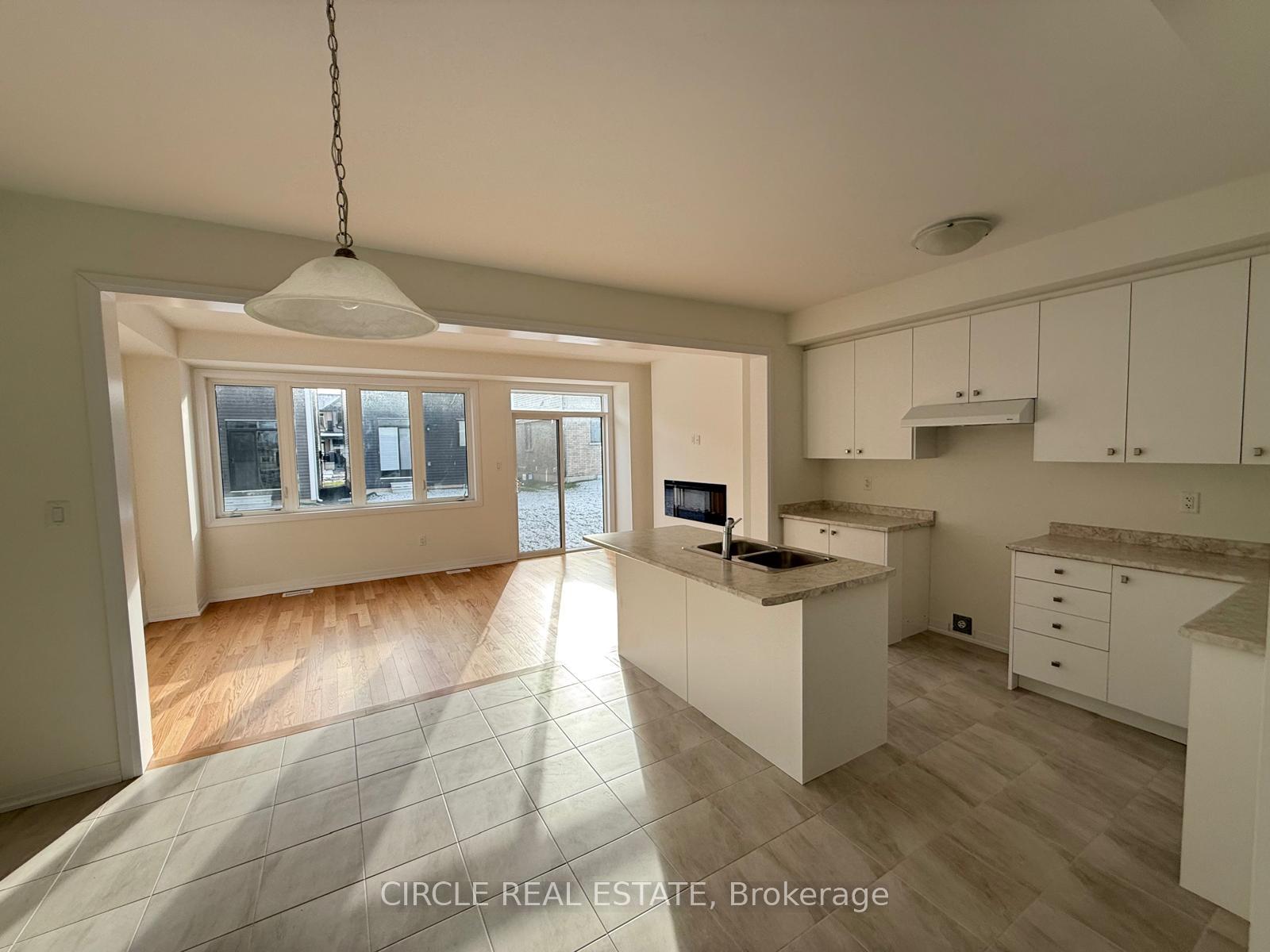 Photo 4 of 22 Velvet Way, Thorold, Rolling Meadows — HOMEH