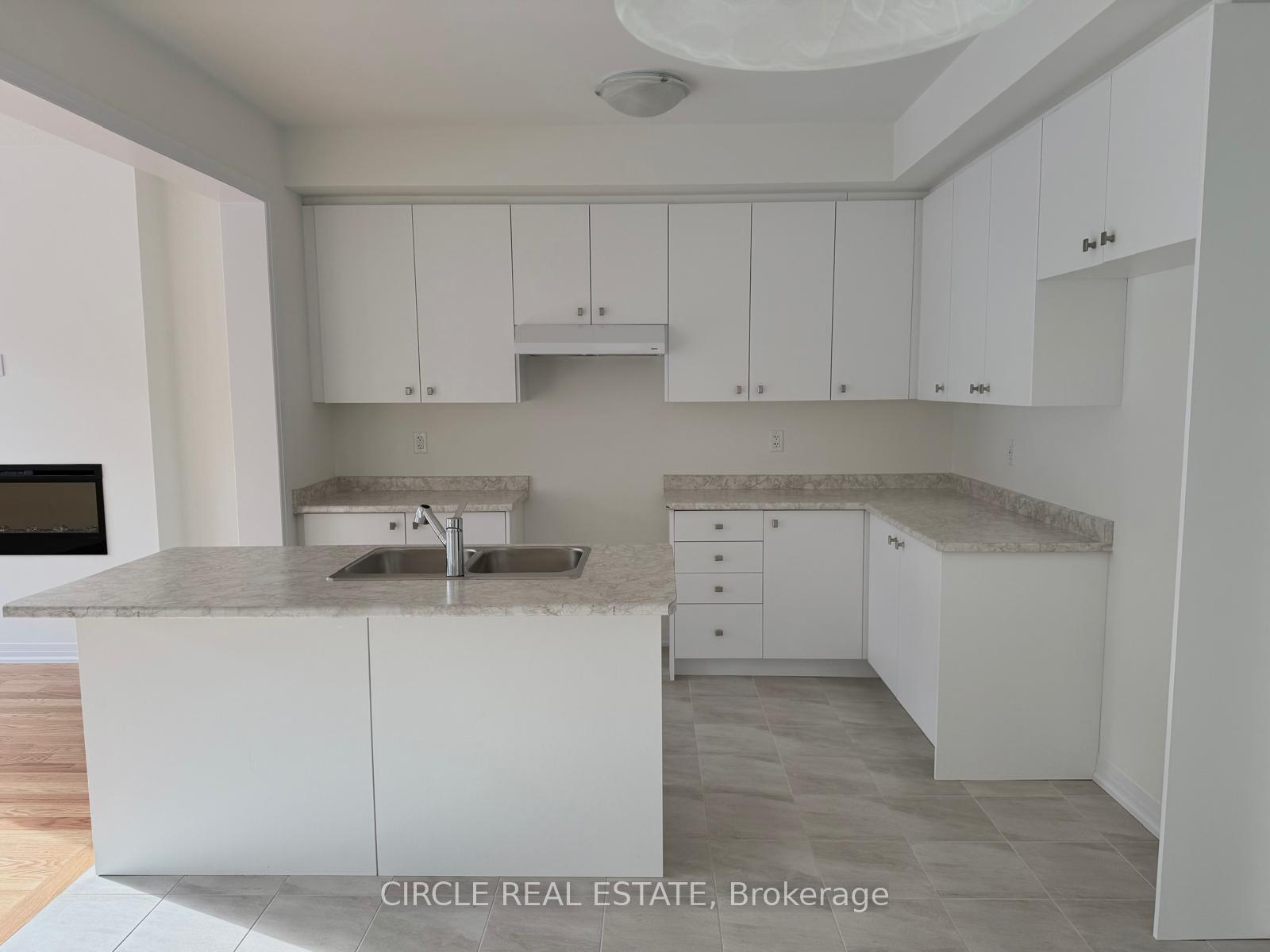 Photo 5 of 22 Velvet Way, Thorold, Rolling Meadows — HOMEH