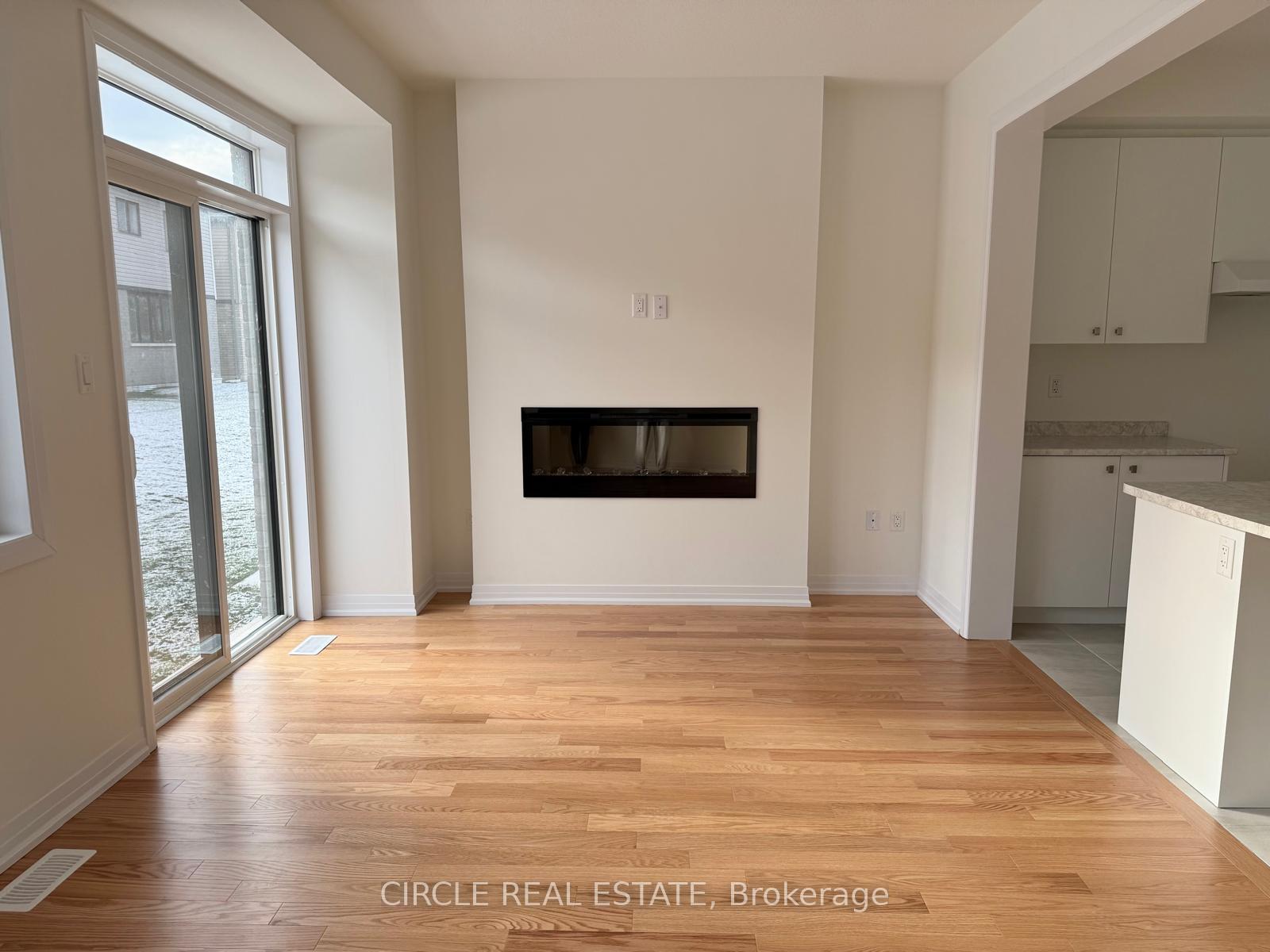 Photo 6 of 22 Velvet Way, Thorold, Rolling Meadows — HOMEH