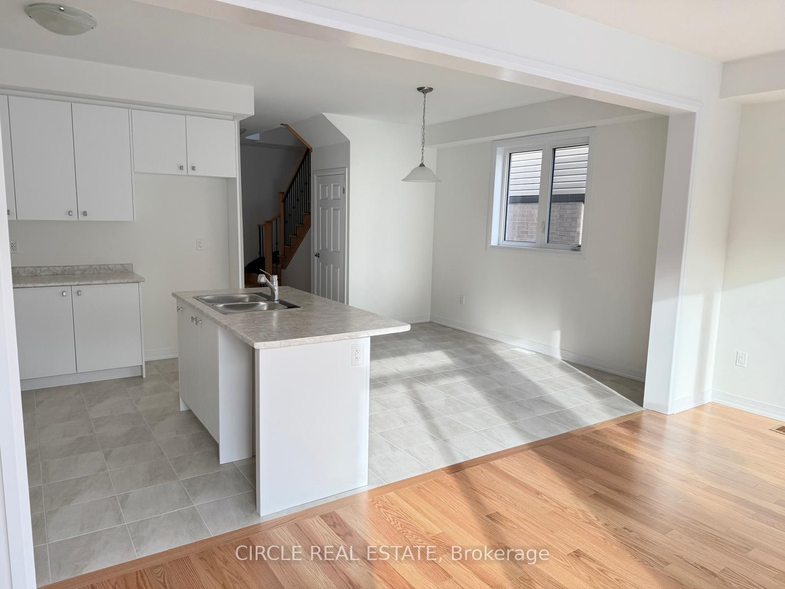Photo 7 of 22 Velvet Way, Thorold, Rolling Meadows — HOMEH