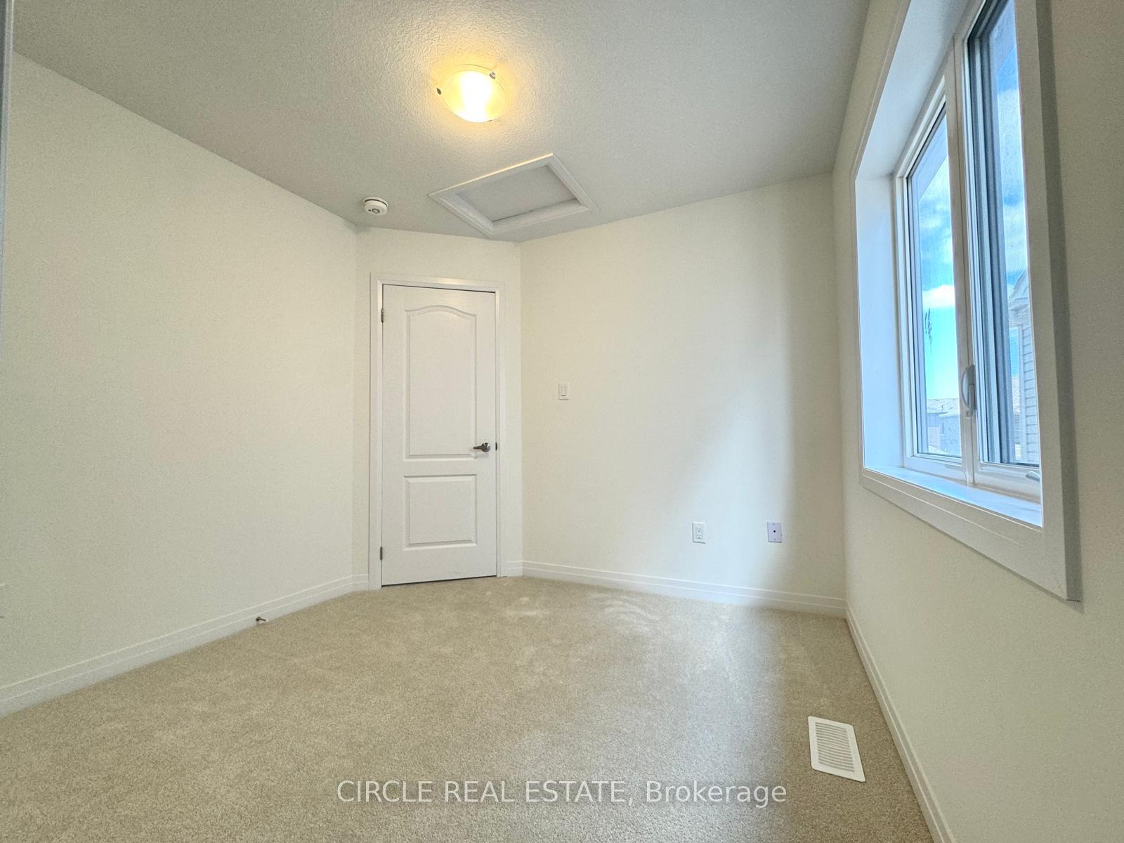 Photo 11 of 22 Velvet Way, Thorold, Rolling Meadows — HOMEH