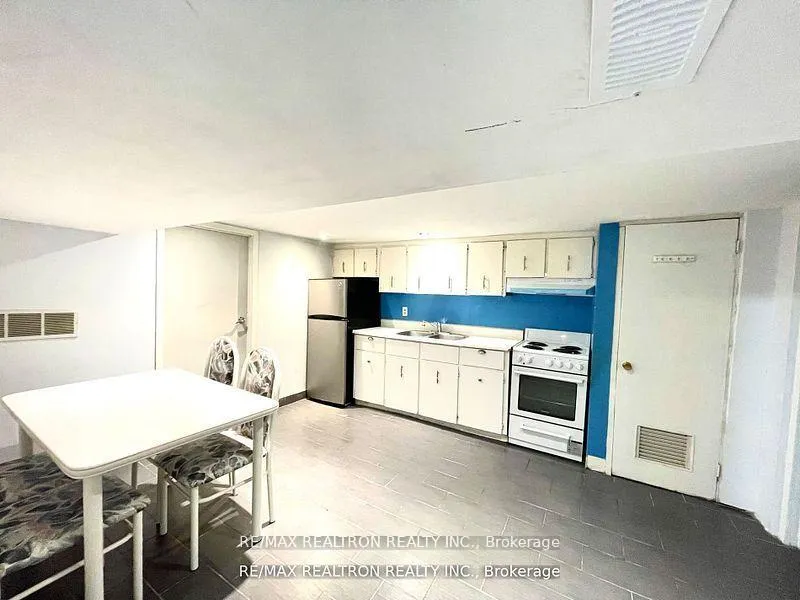 Photo 4 of Unit BSMT, 216 Glebemount Avenue, Toronto, Danforth Village-East York — HOMEH