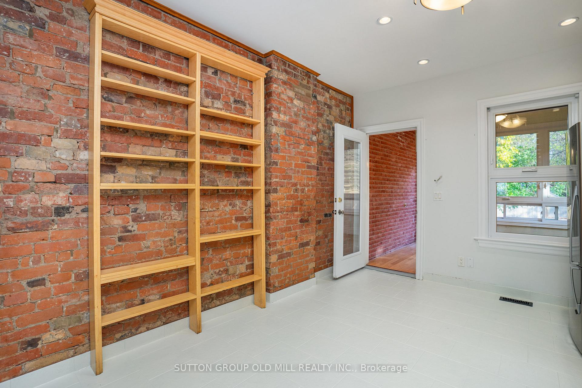 Photo 10 of 347 Gladstone Avenue, Toronto, Dufferin Grove — HOMEH