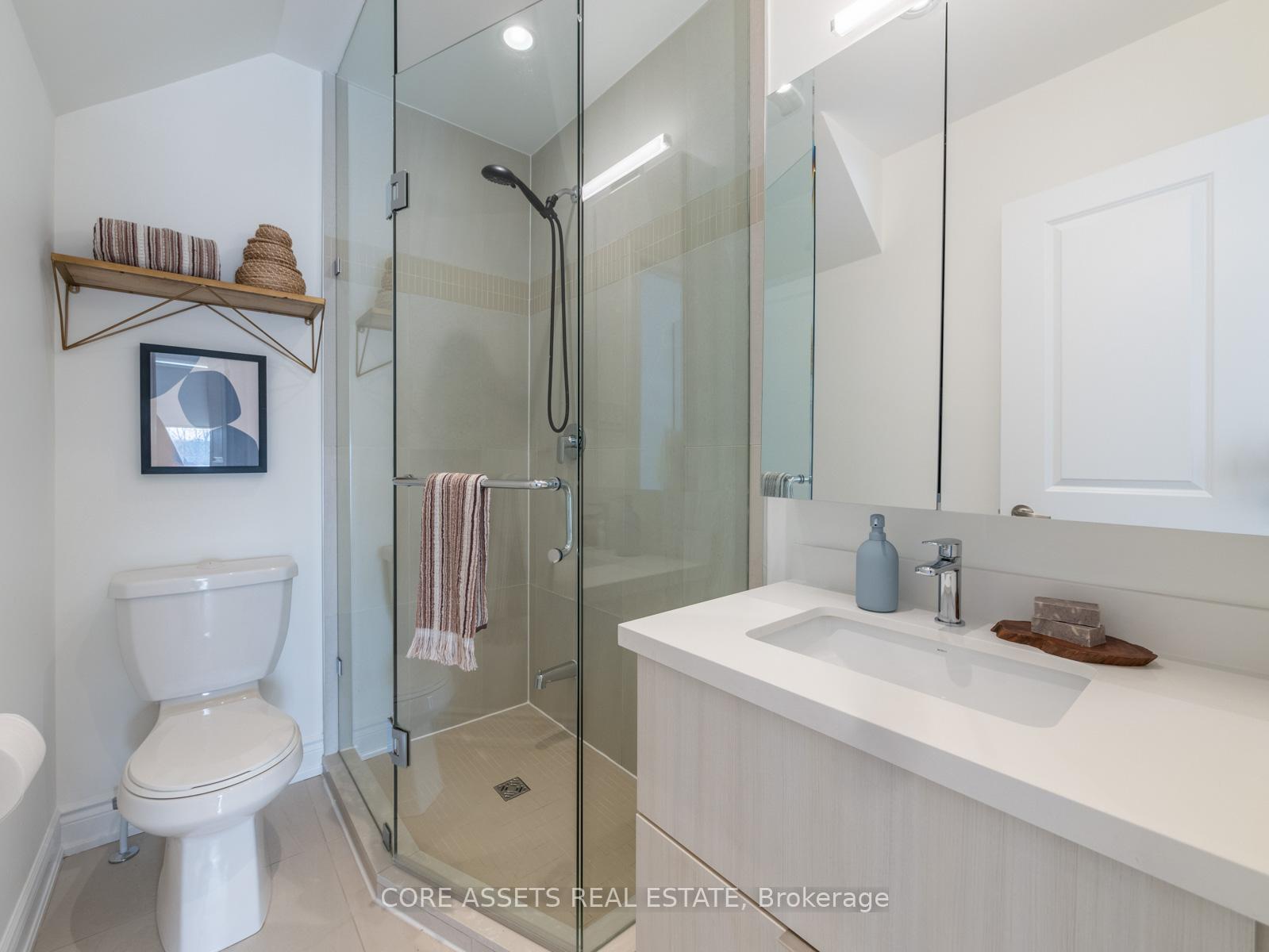 Photo 24 of 39 Minto Street, Toronto, Greenwood-Coxwell — HOMEH