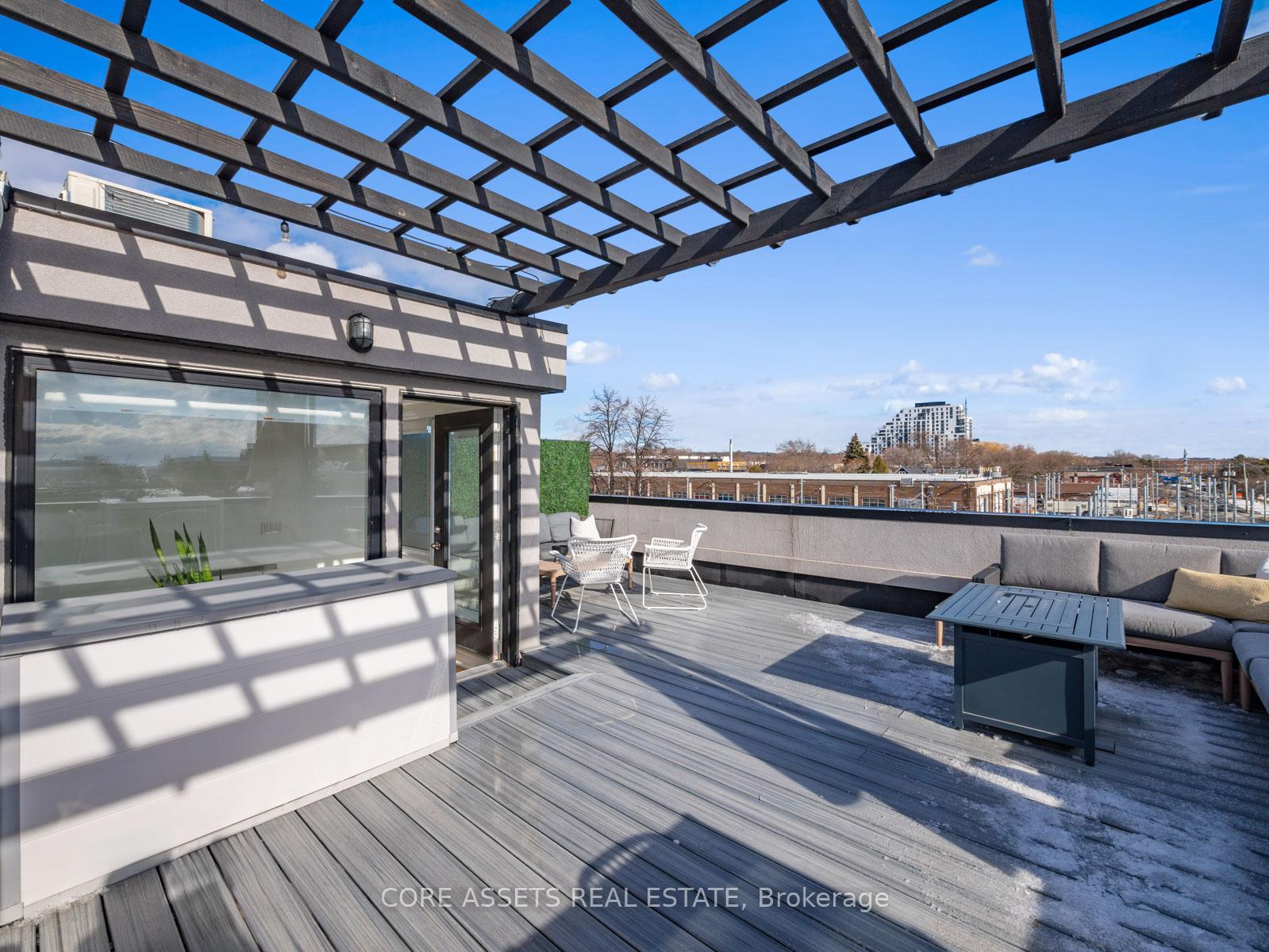 Photo 29 of 39 Minto Street, Toronto, Greenwood-Coxwell — HOMEH