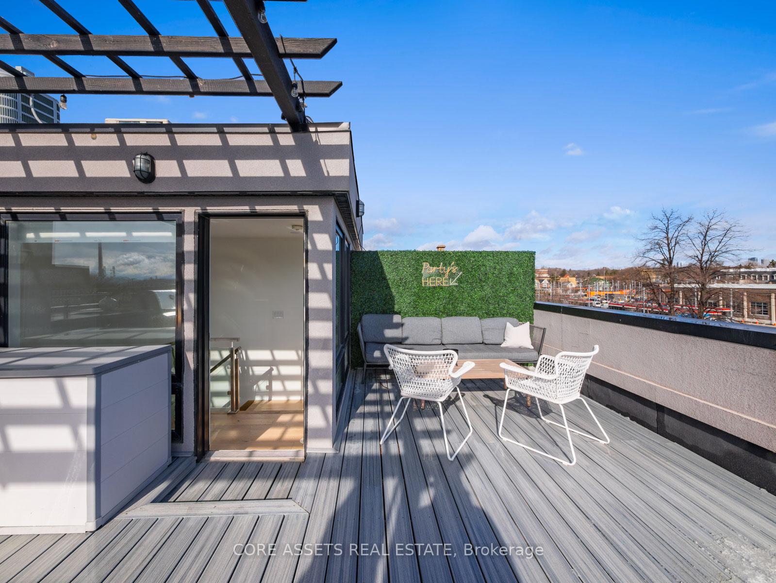 Photo 30 of 39 Minto Street, Toronto, Greenwood-Coxwell — HOMEH