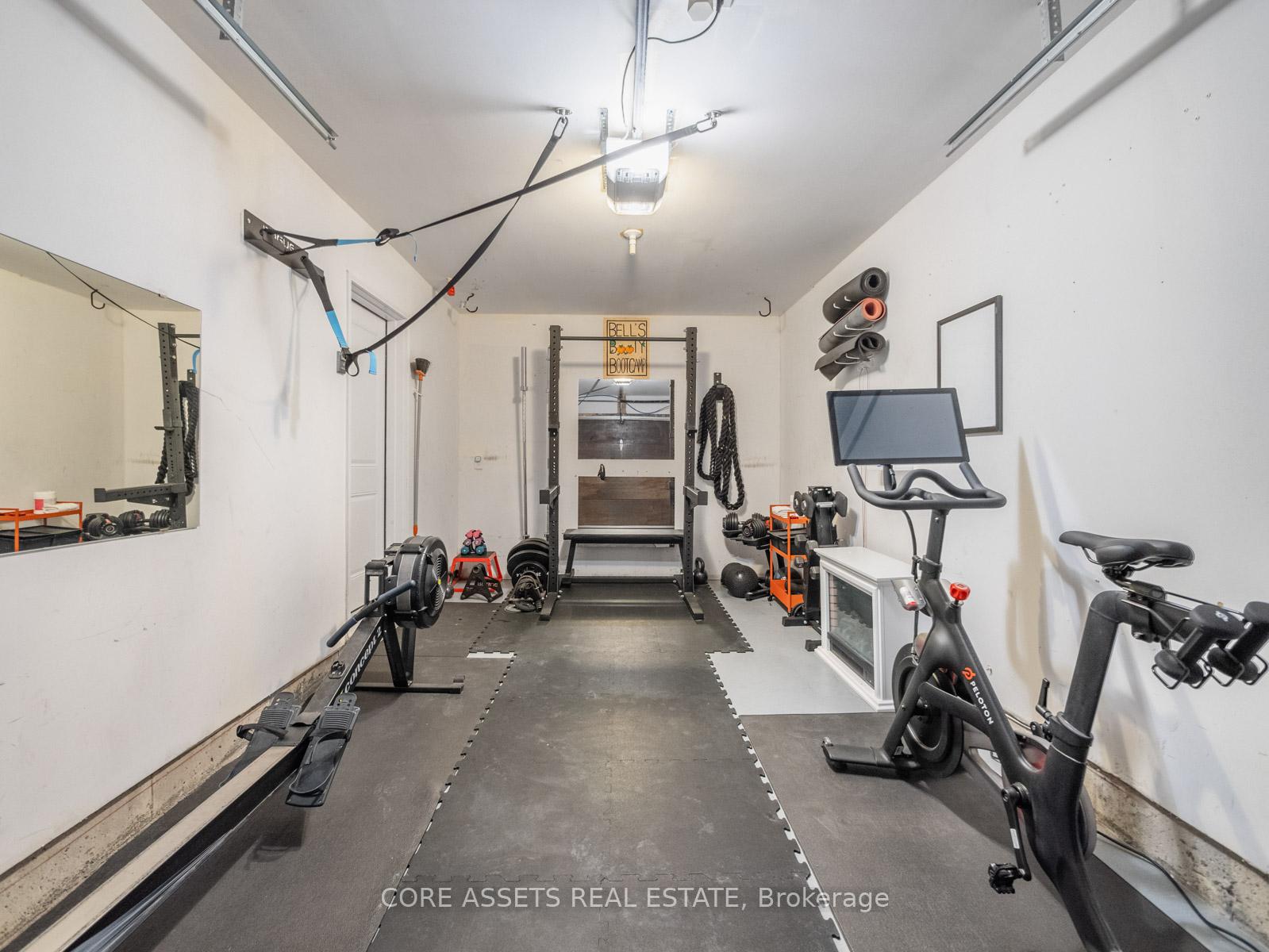 Photo 32 of 39 Minto Street, Toronto, Greenwood-Coxwell — HOMEH