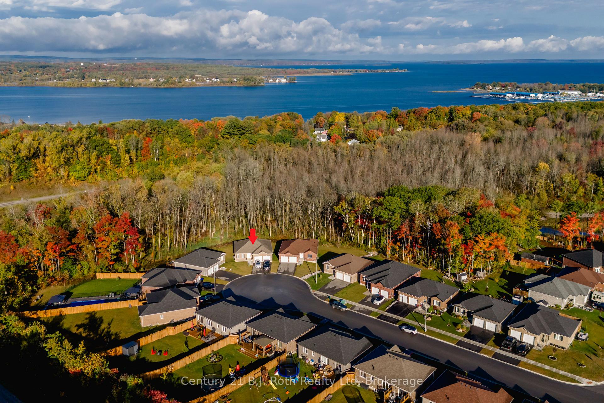 Photo 1 of 54 Hunter Avenue, Tay, Victoria Harbour — HOMEH