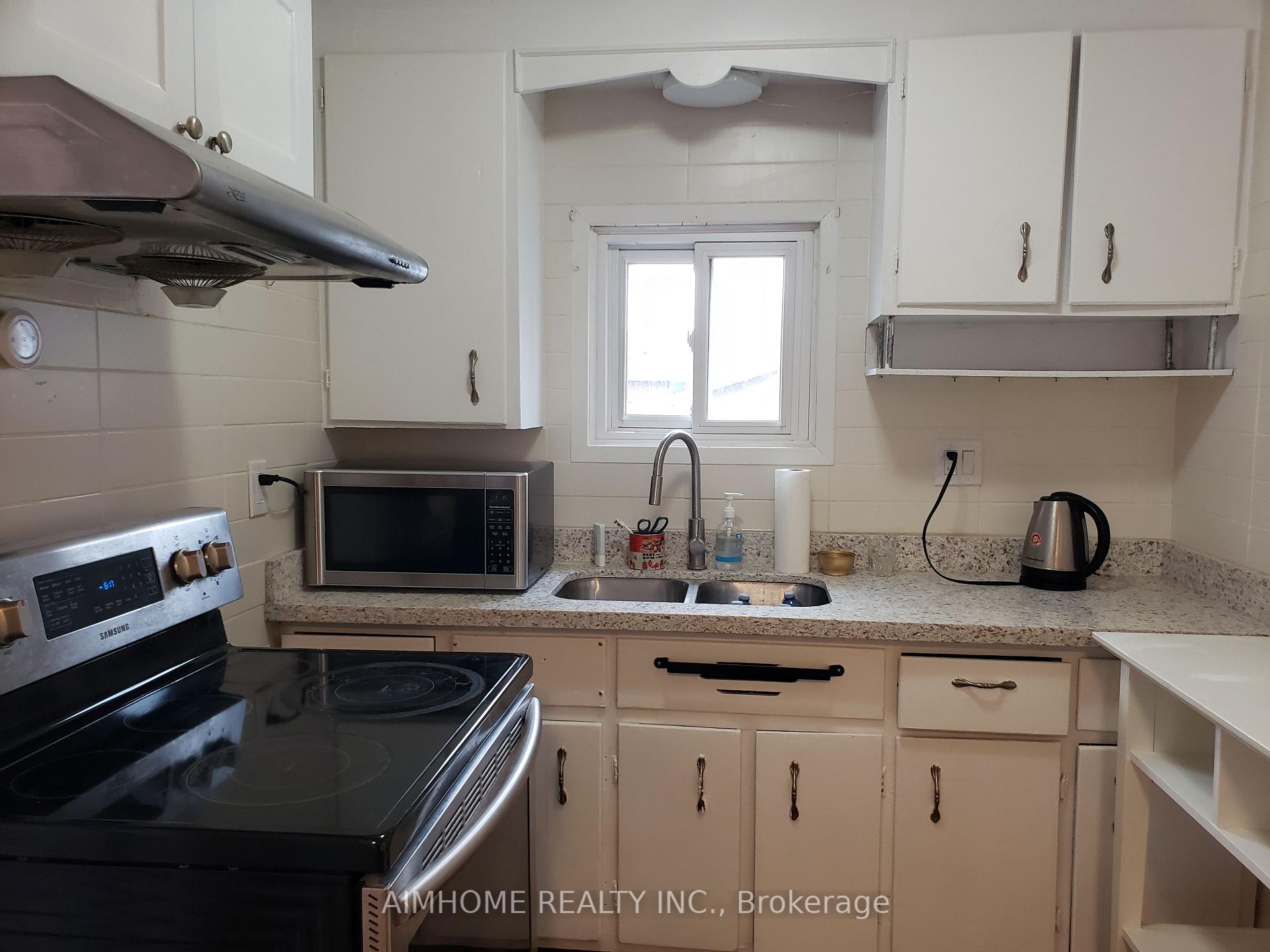 Photo 6 of 218 Morton Street, Thorold, Allanburg/Thorold South — HOMEH