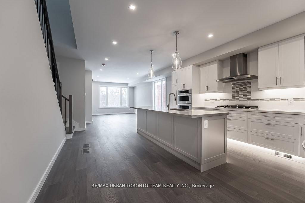Photo 6 of 3515 St Clair Avenue E, Scarborough, Clairlea-Birchmount — HOMEH