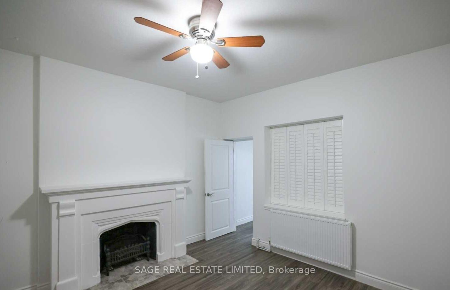 Photo 2 of Unit 1A, 8 Brookmount Road, Toronto, The Beaches — HOMEH