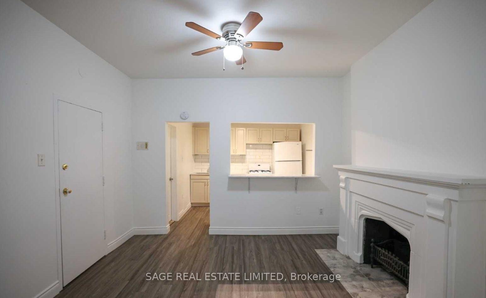 Photo 6 of Unit 1A, 8 Brookmount Road, Toronto, The Beaches — HOMEH