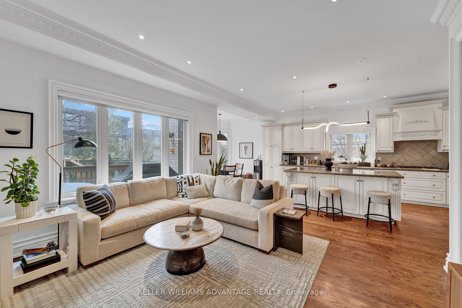 Photo 8 of 241 Joicey Boulevard, Toronto, Bedford Park-Nortown — HOMEH