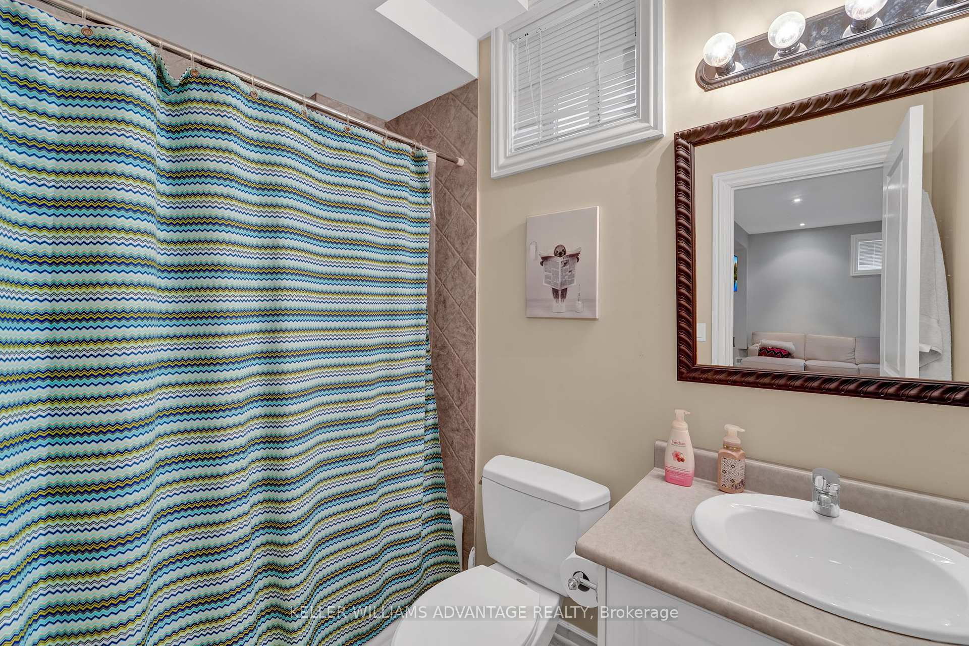 Photo 32 of 241 Joicey Boulevard, Toronto, Bedford Park-Nortown — HOMEH