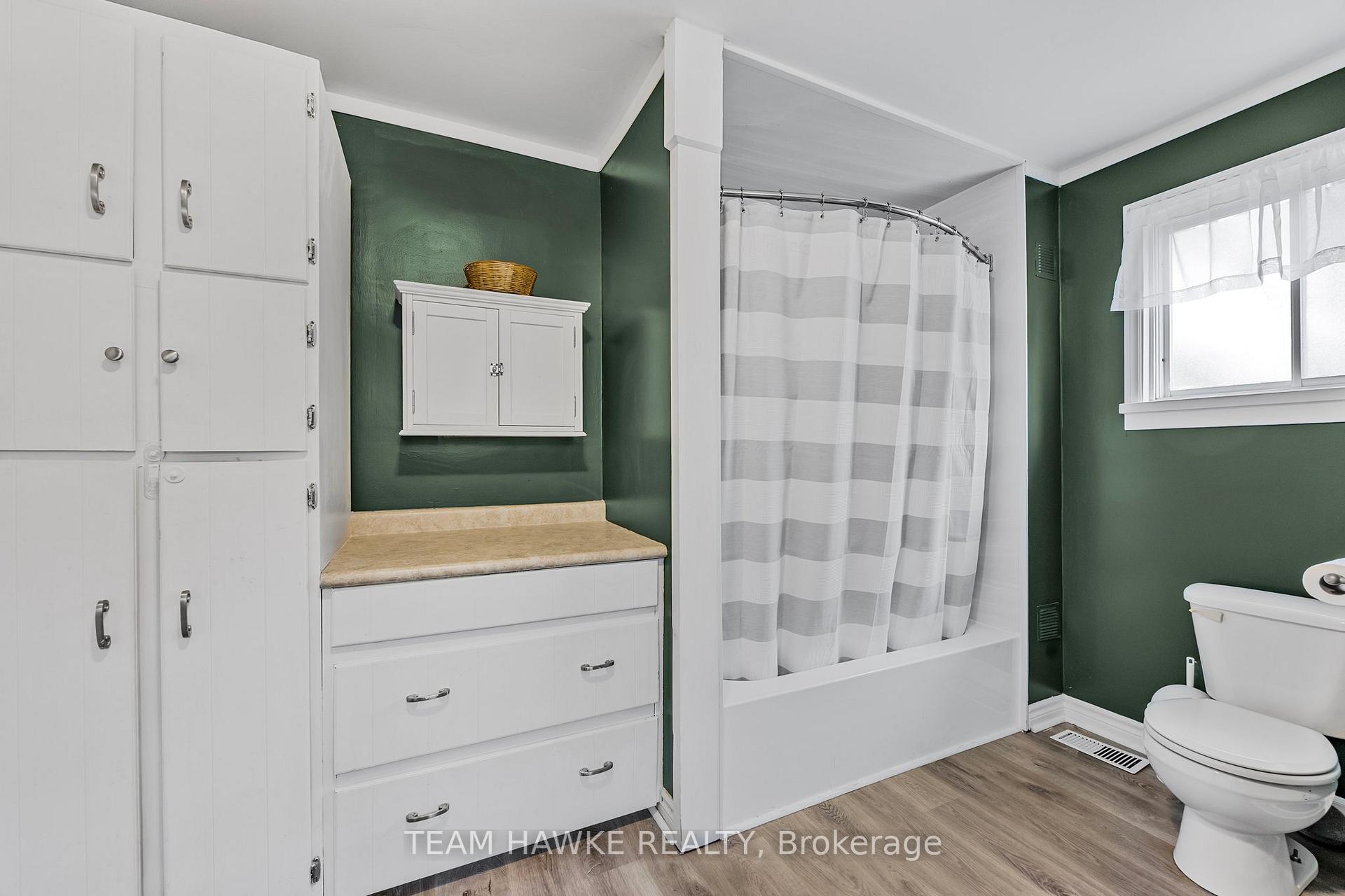 Photo 18 of 501 Talbot Street, Tay, Port McNicoll — HOMEH