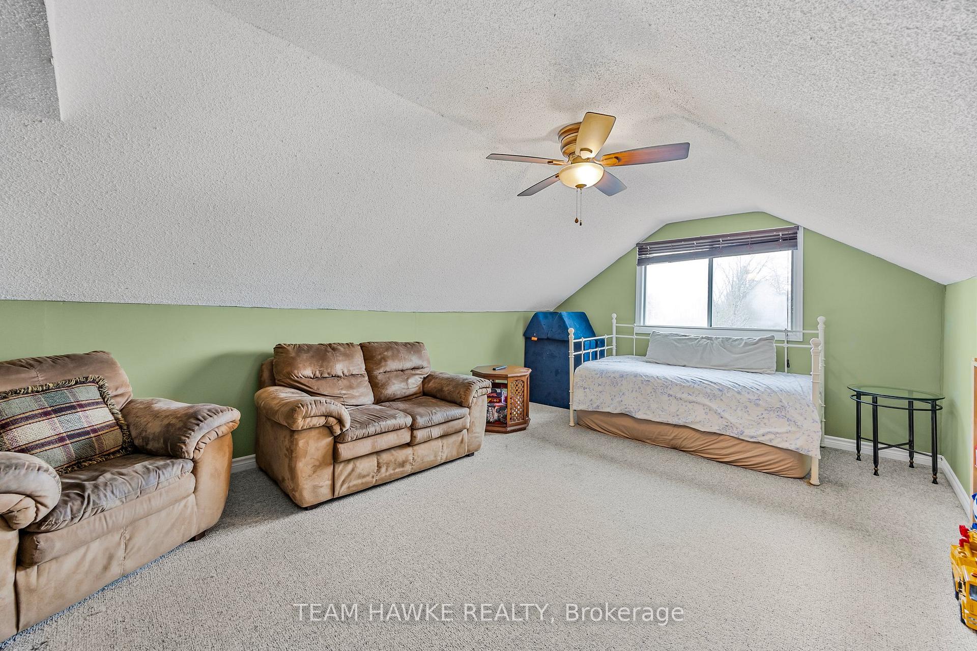 Photo 24 of 501 Talbot Street, Tay, Port McNicoll — HOMEH