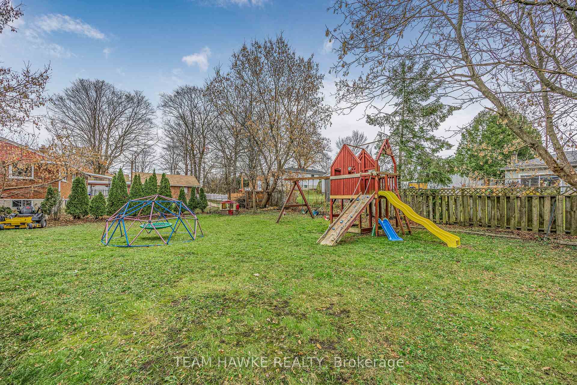 Photo 33 of 501 Talbot Street, Tay, Port McNicoll — HOMEH