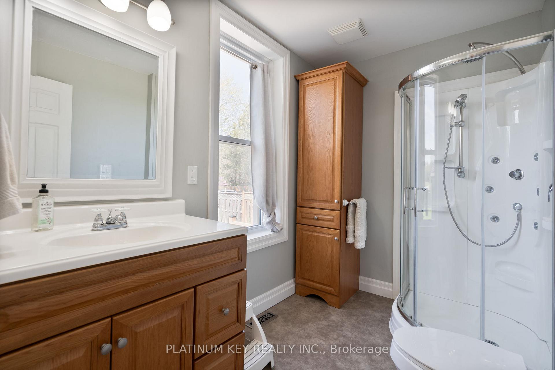 Photo 12 of 8562 Glendon Drive, Strathroy-Caradoc, Mount Brydges — HOMEH