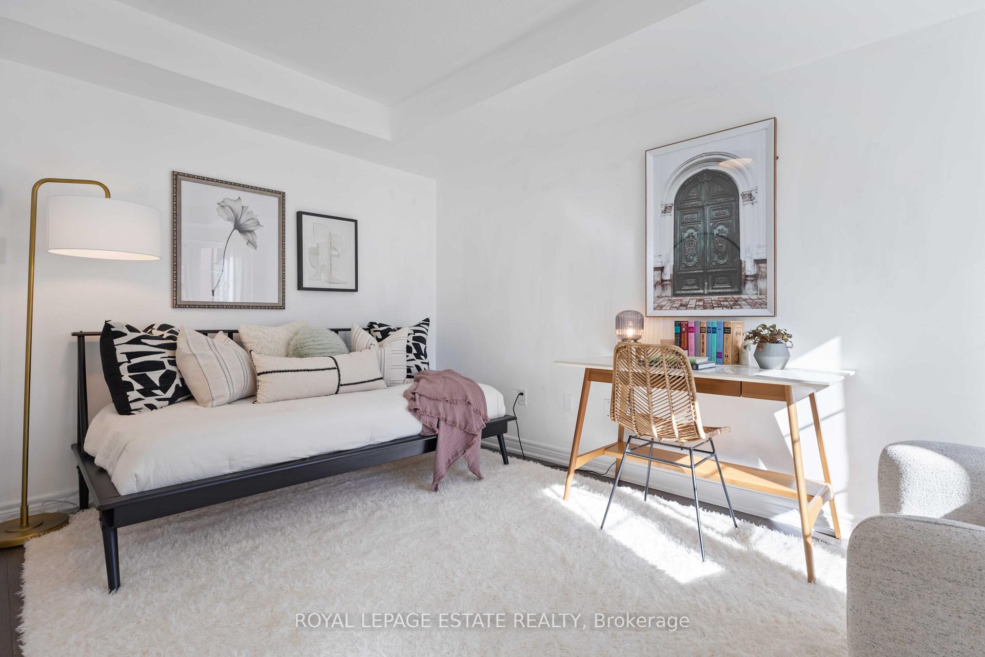 Photo 20 of 30 Belanger Crescent, Scarborough, Clairlea-Birchmount — HOMEH