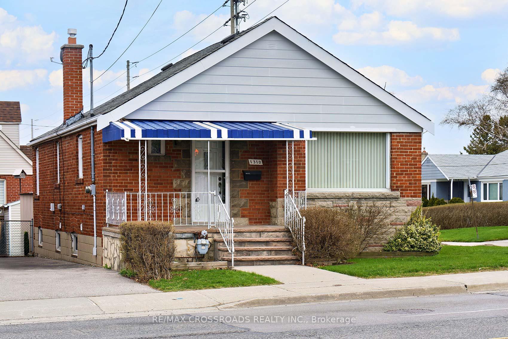 Front of 1310 Victoria Park Avenue