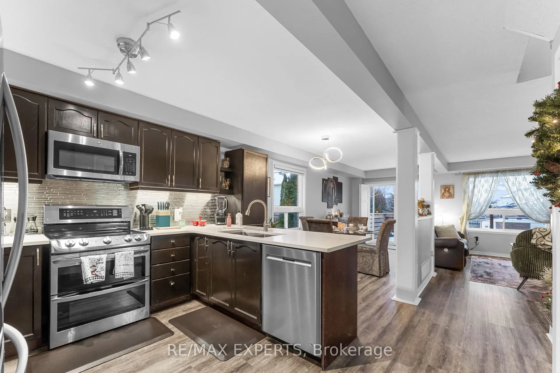 Photo 11 of 1720 Northfield Avenue, Oshawa, Samac — HOMEH