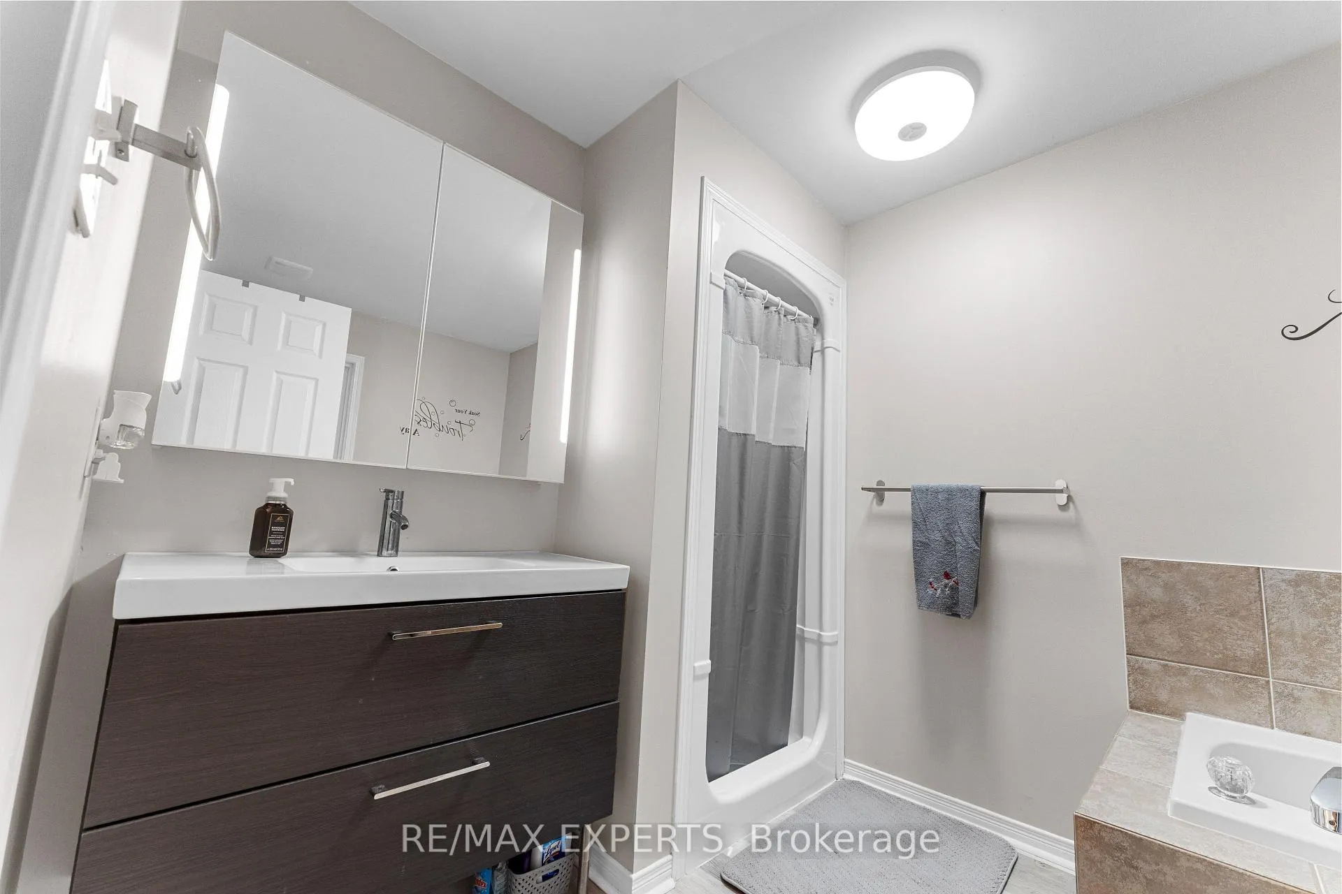Photo 18 of 1720 Northfield Avenue, Oshawa, Samac — HOMEH