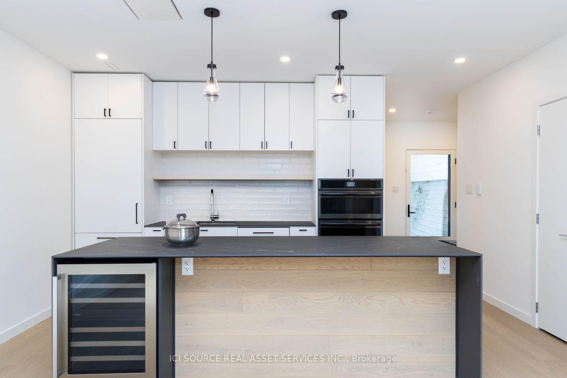 Photo 4 of Unit R, 50 Mcgee Street, Toronto, South Riverdale — HOMEH