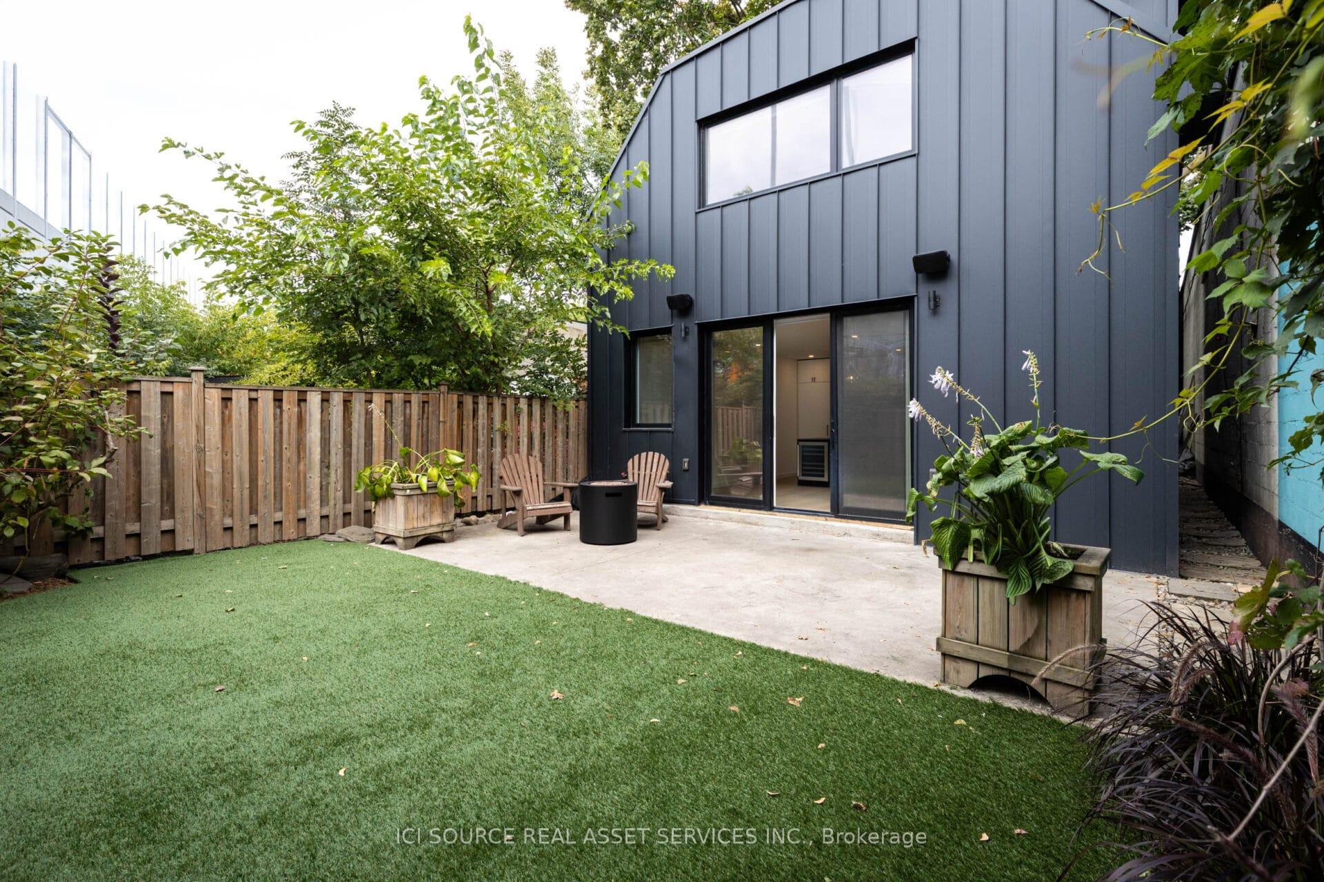 Photo 9 of Unit R, 50 Mcgee Street, Toronto, South Riverdale — HOMEH