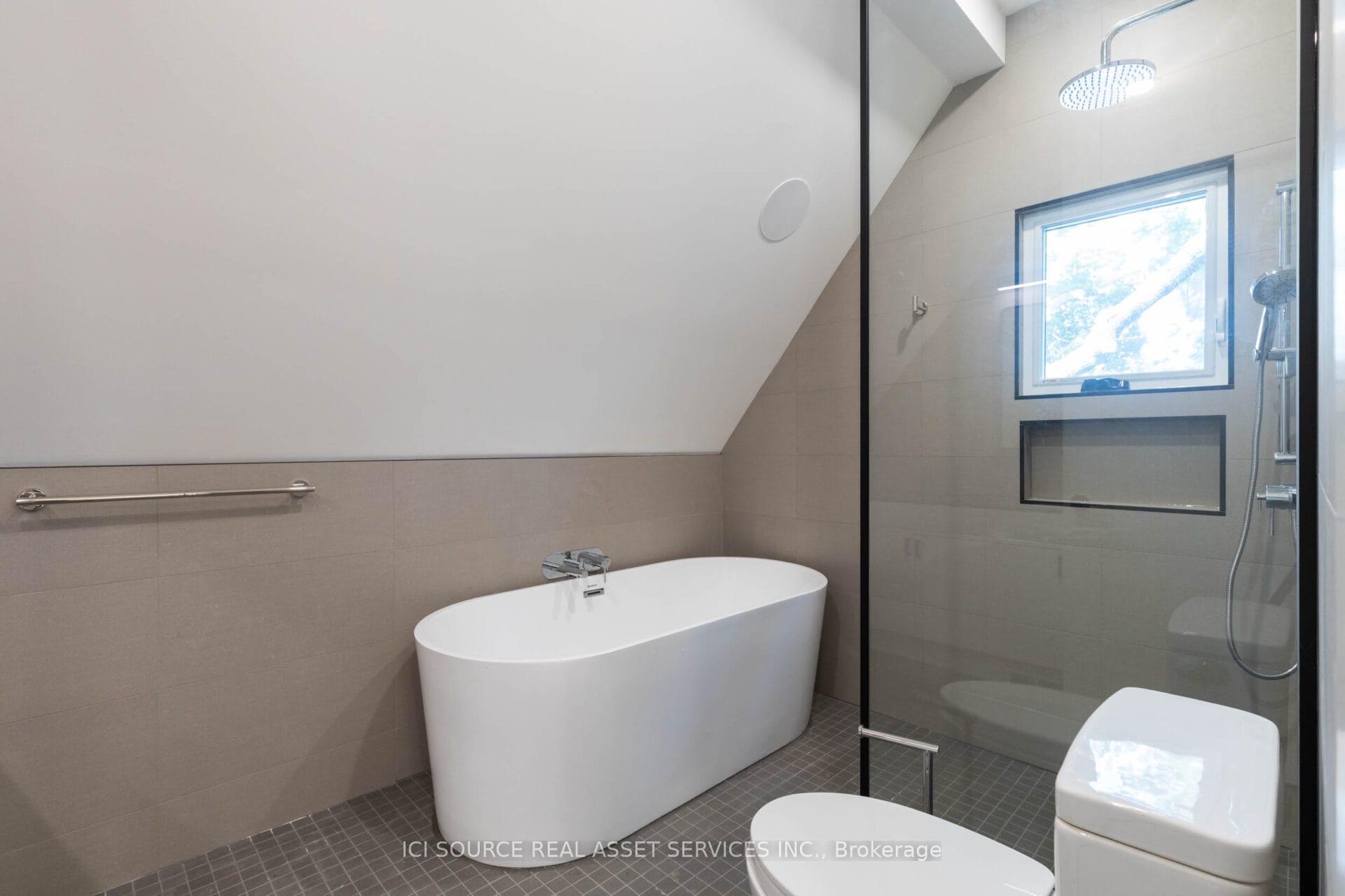 Photo 14 of Unit R, 50 Mcgee Street, Toronto, South Riverdale — HOMEH