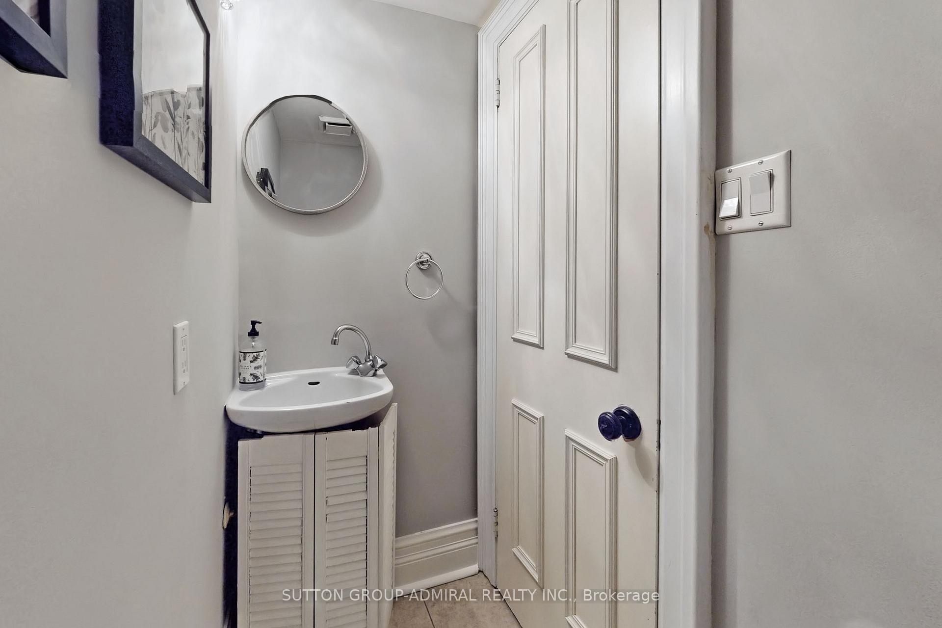 Photo 15 of 426 Wellesley Street E, Toronto, Cabbagetown-South St. James Town — HOMEH