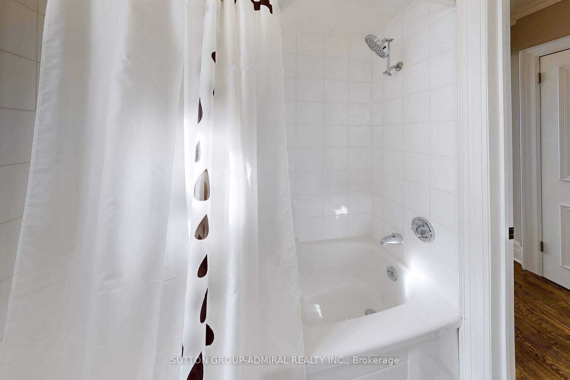 Photo 28 of 426 Wellesley Street E, Toronto, Cabbagetown-South St. James Town — HOMEH