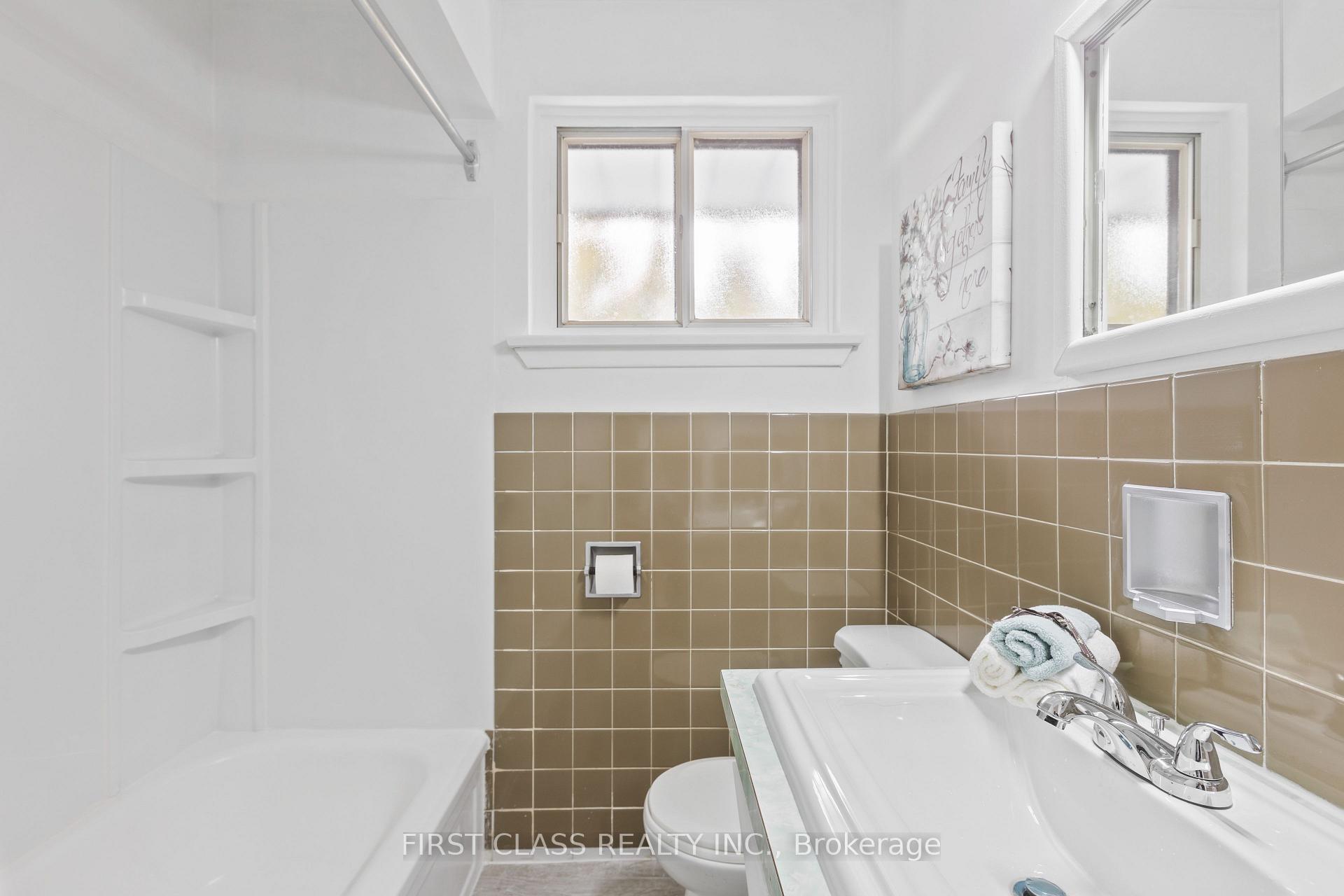 Photo 12 of 1 Hughey Crescent, Scarborough, Ionview — HOMEH