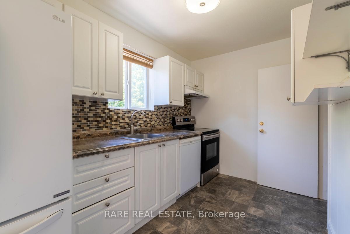 Photo 6 of 18 Galbraith Avenue, Toronto, O'Connor-Parkview — HOMEH