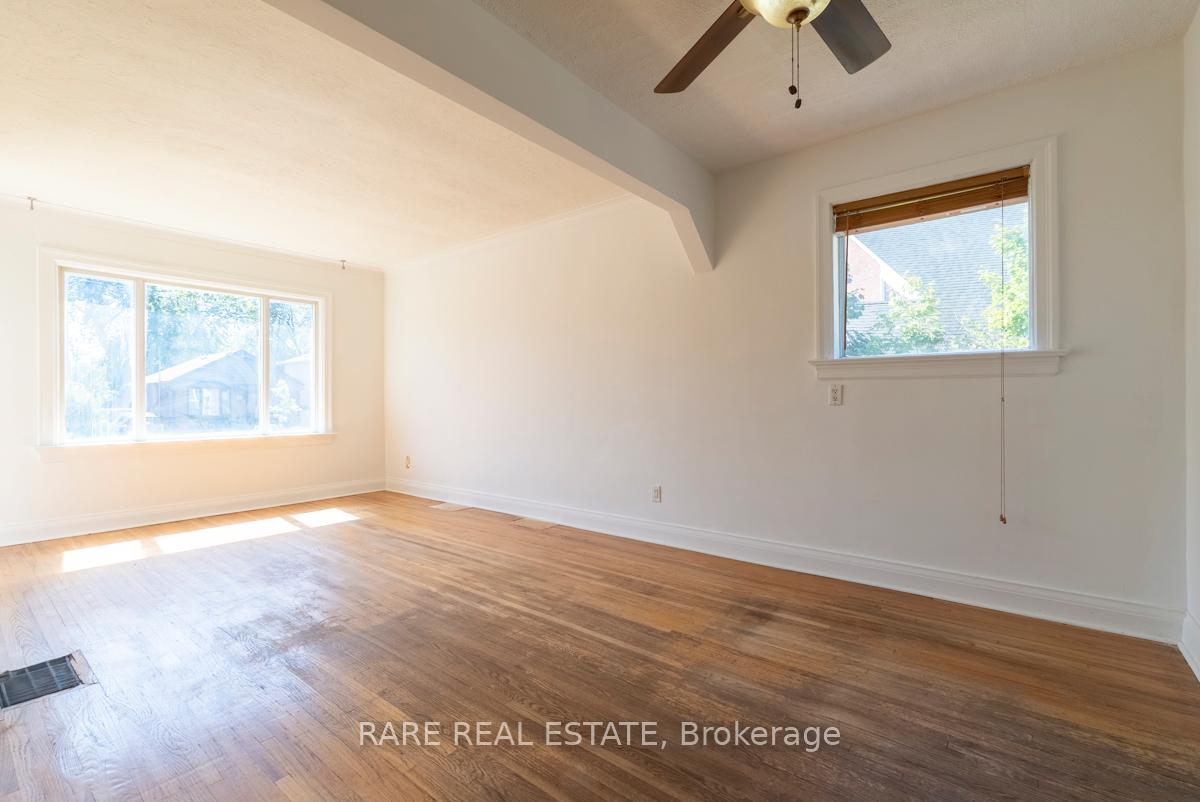 Photo 8 of 18 Galbraith Avenue, Toronto, O'Connor-Parkview — HOMEH