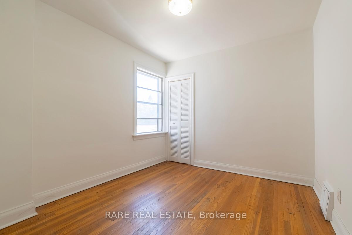 Photo 13 of 18 Galbraith Avenue, Toronto, O'Connor-Parkview — HOMEH