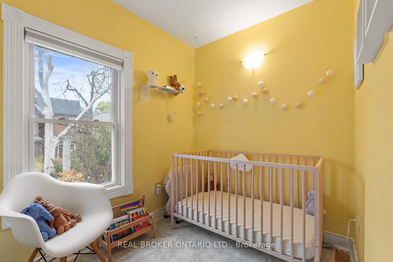 Photo 17 of 754 Adelaide Street W, Toronto, Niagara — HOMEH