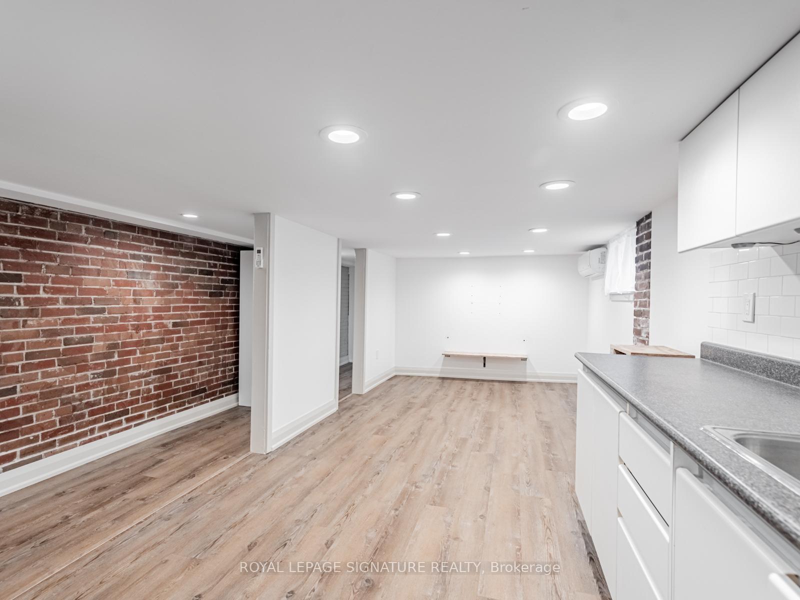 Photo 3 of Unit Lower, 49 Stanhope Avenue, Toronto, Broadview North — HOMEH