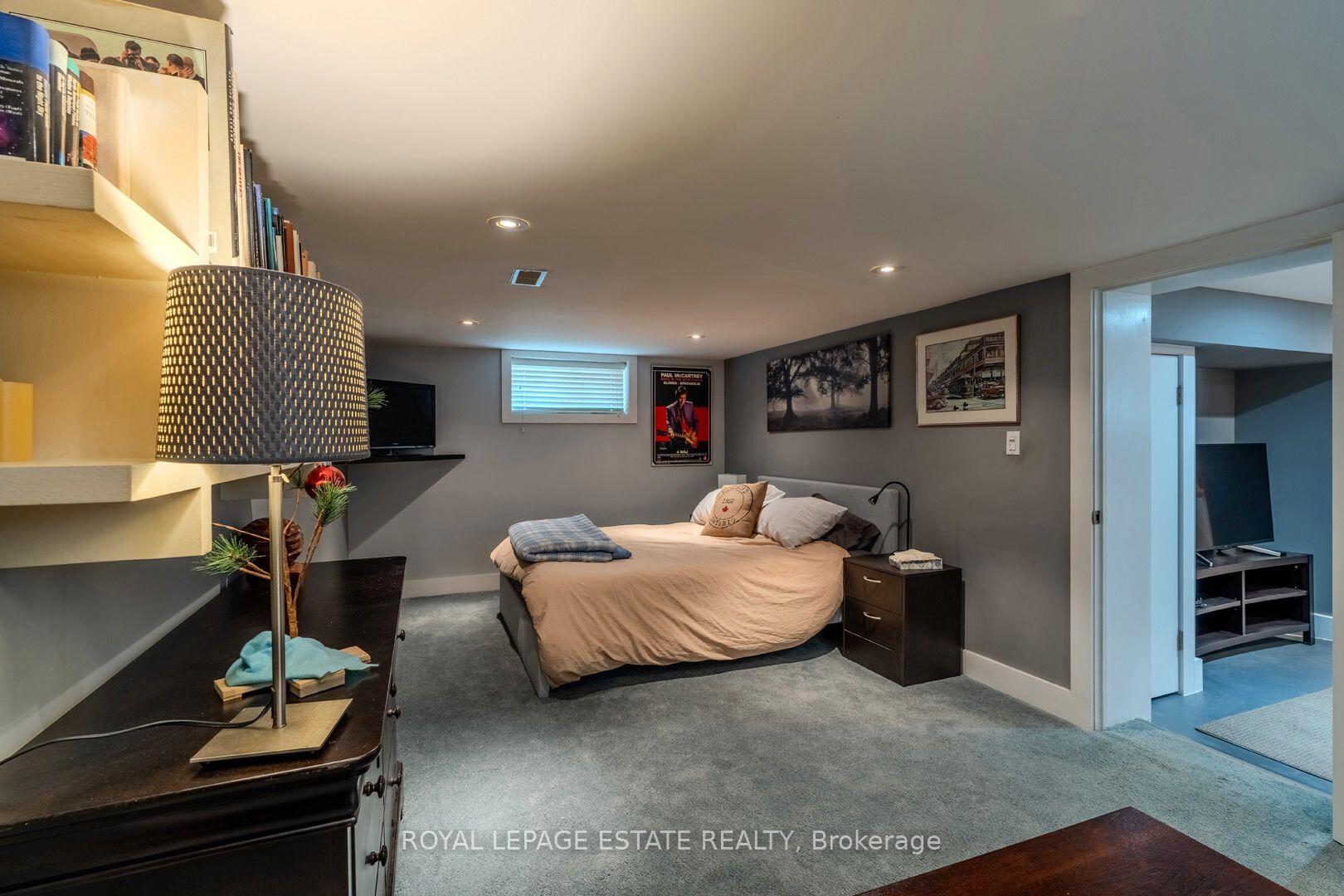 Photo 22 of 210 Westview Boulevard, Toronto, O'Connor-Parkview — HOMEH