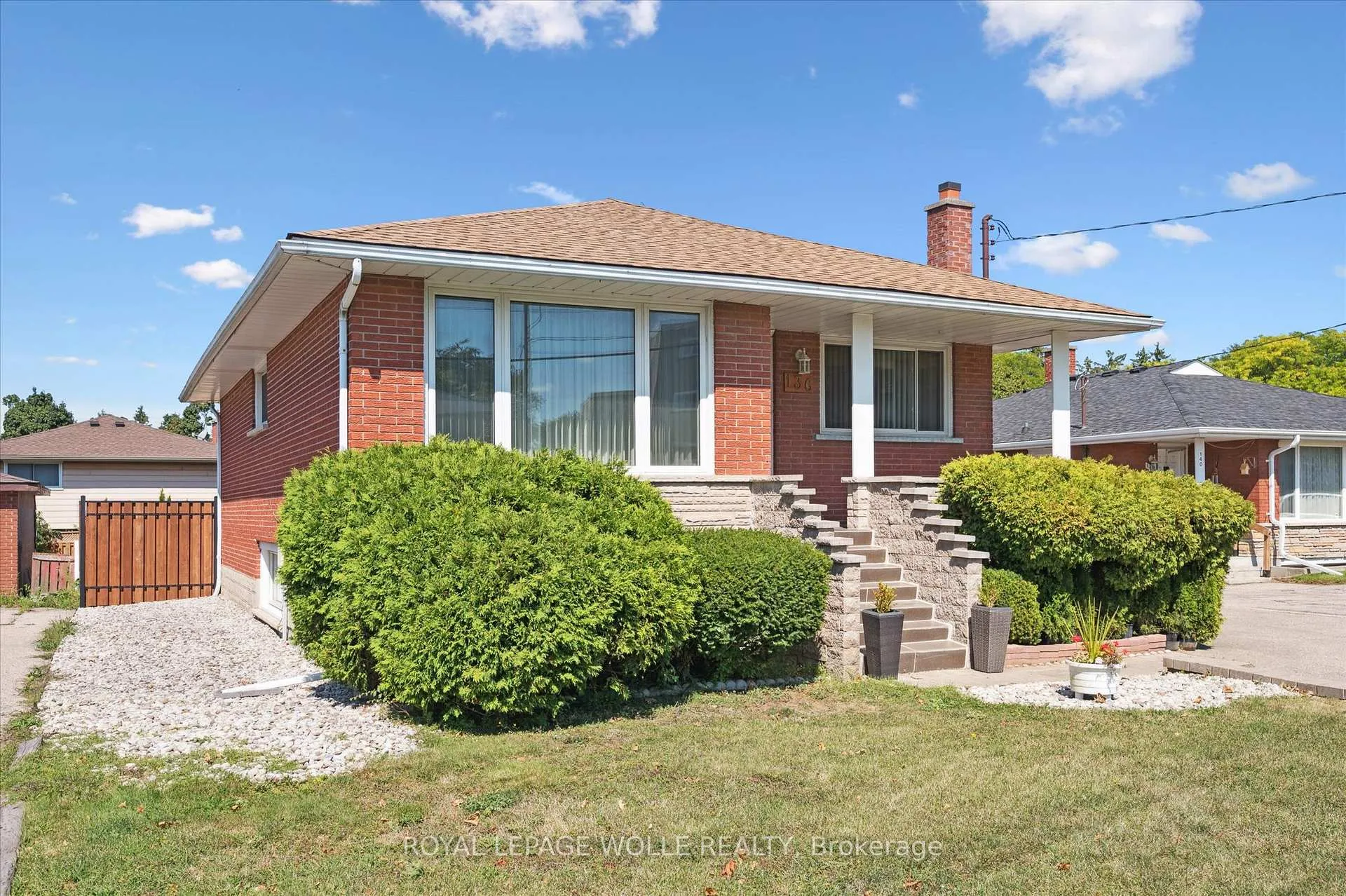 Photo 2 of 136 Fairway Road N, Kitchener — HOMEH