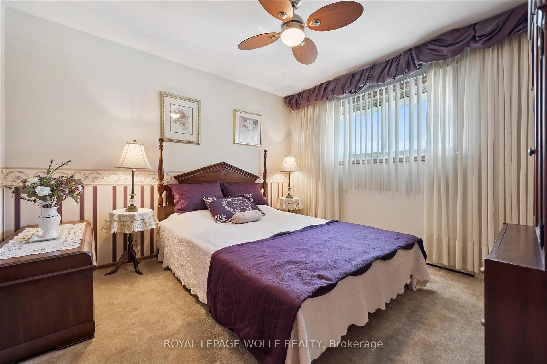Photo 13 of 136 Fairway Road N, Kitchener — HOMEH