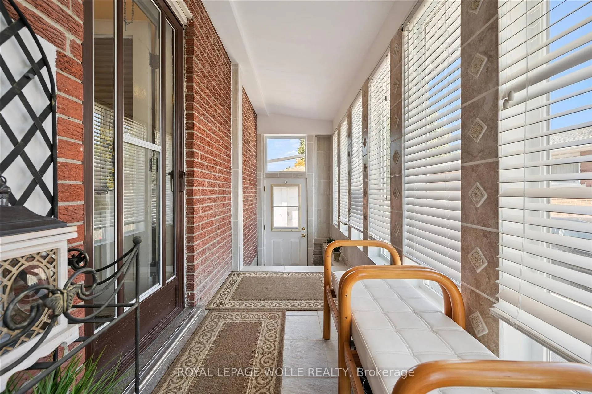 Photo 24 of 136 Fairway Road N, Kitchener — HOMEH