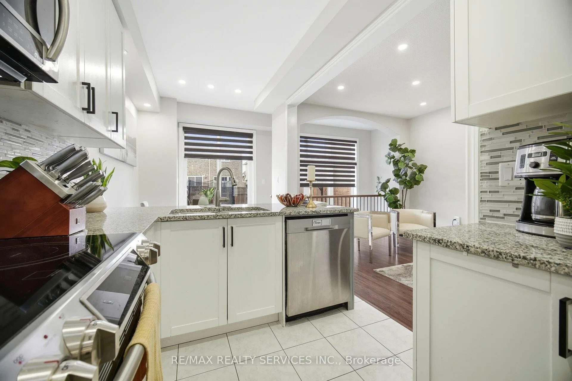 Photo 12 of 40 Abigail Crescent, Caledon, Rural Caledon — HOMEH