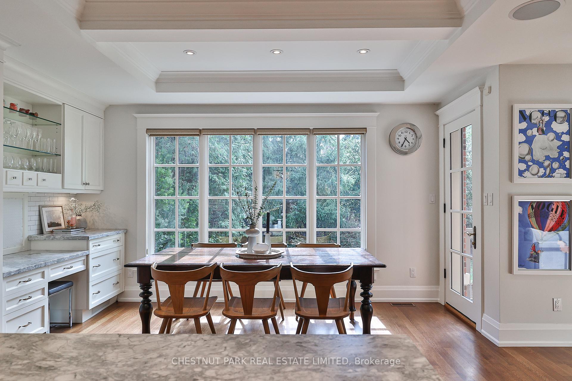 Photo 4 of 8 St Leonard's Crescent, Toronto, Lawrence Park South — HOMEH