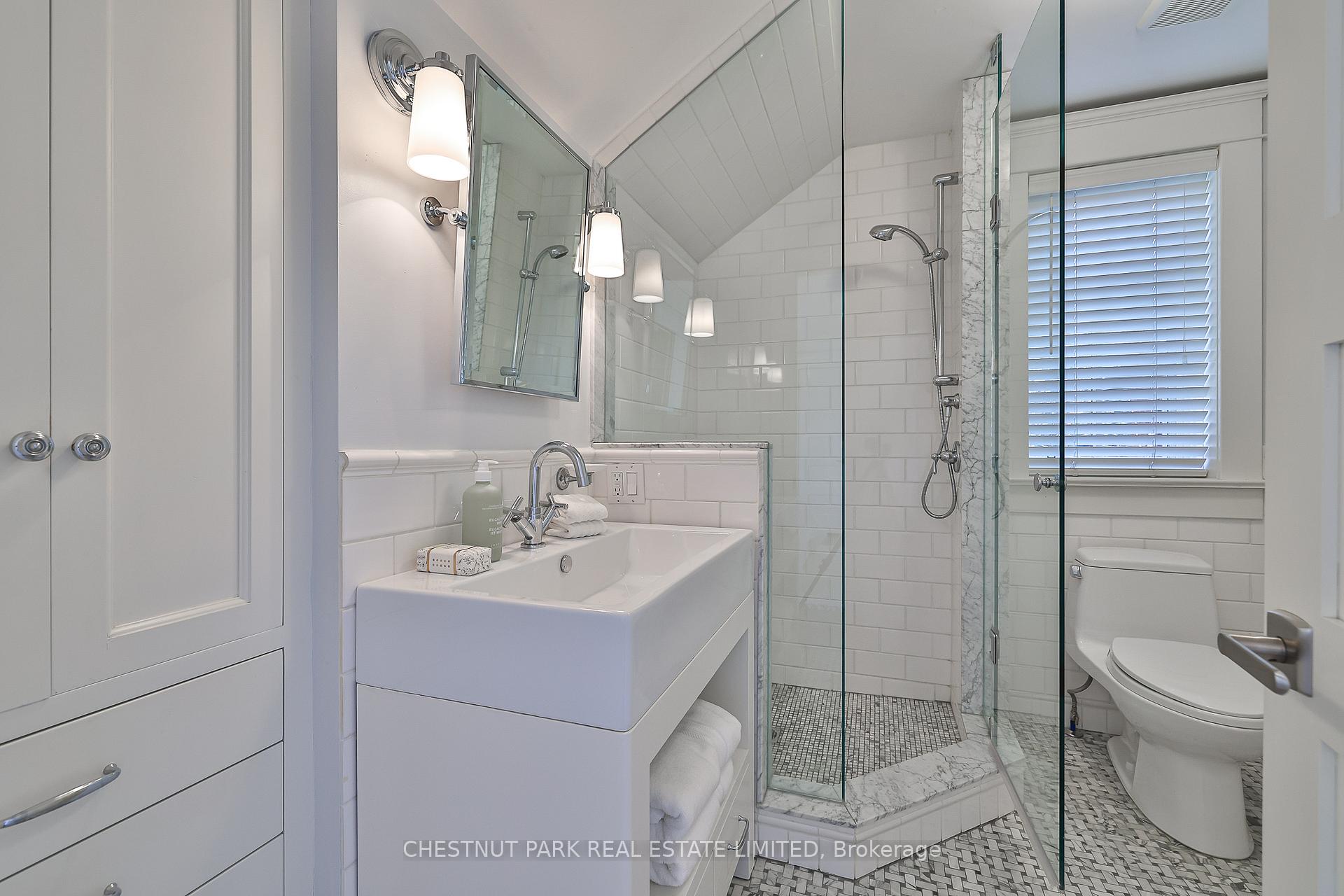 Photo 24 of 8 St Leonard's Crescent, Toronto, Lawrence Park South — HOMEH