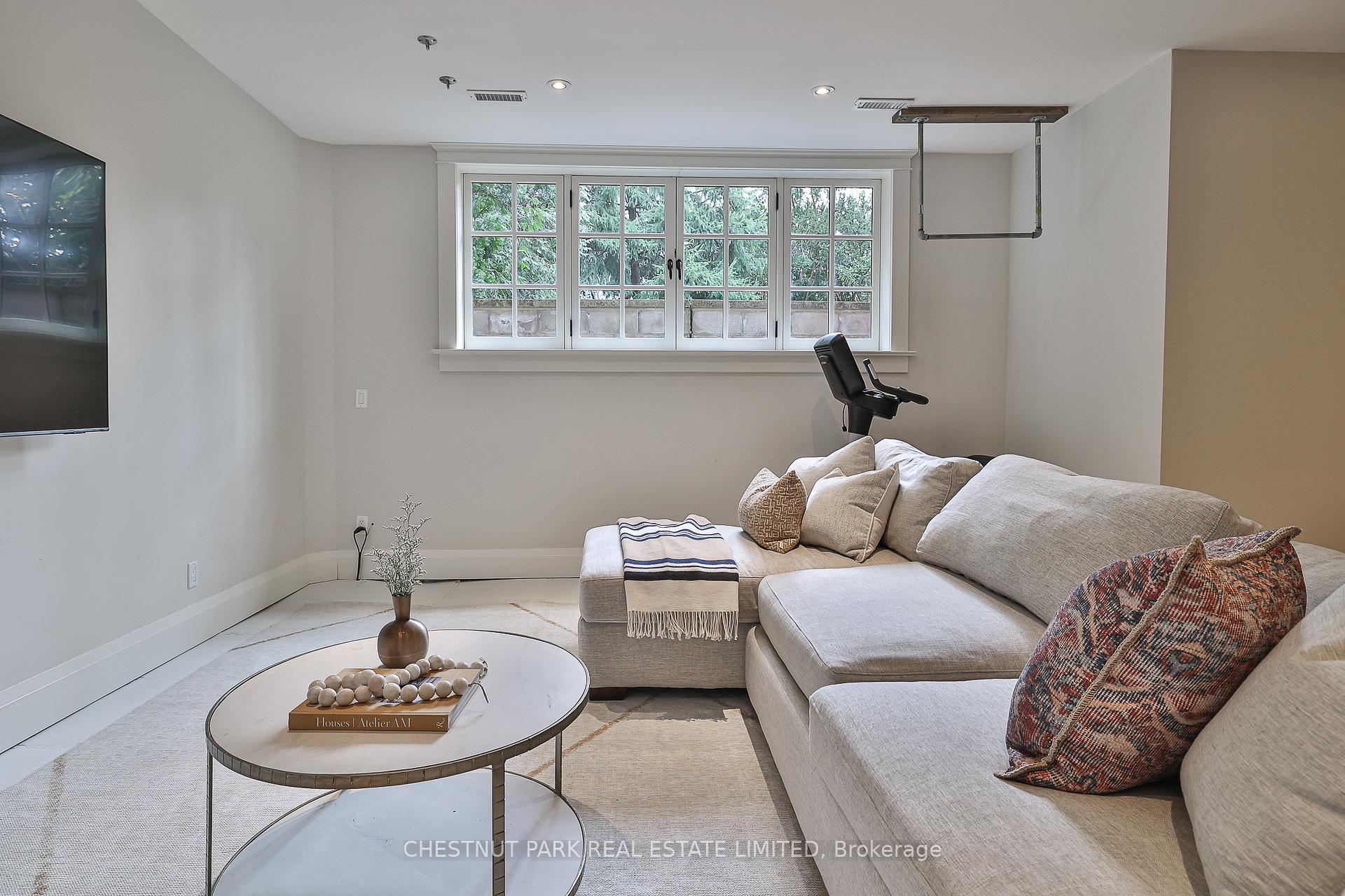 Photo 40 of 8 St Leonard's Crescent, Toronto, Lawrence Park South — HOMEH