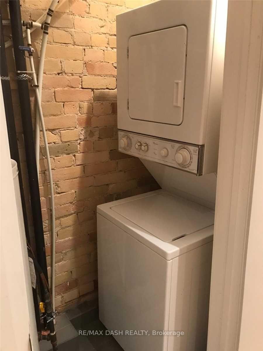 Photo 8 of Unit MAIN, 8 Beatrice Street, Toronto, Trinity-Bellwoods — HOMEH
