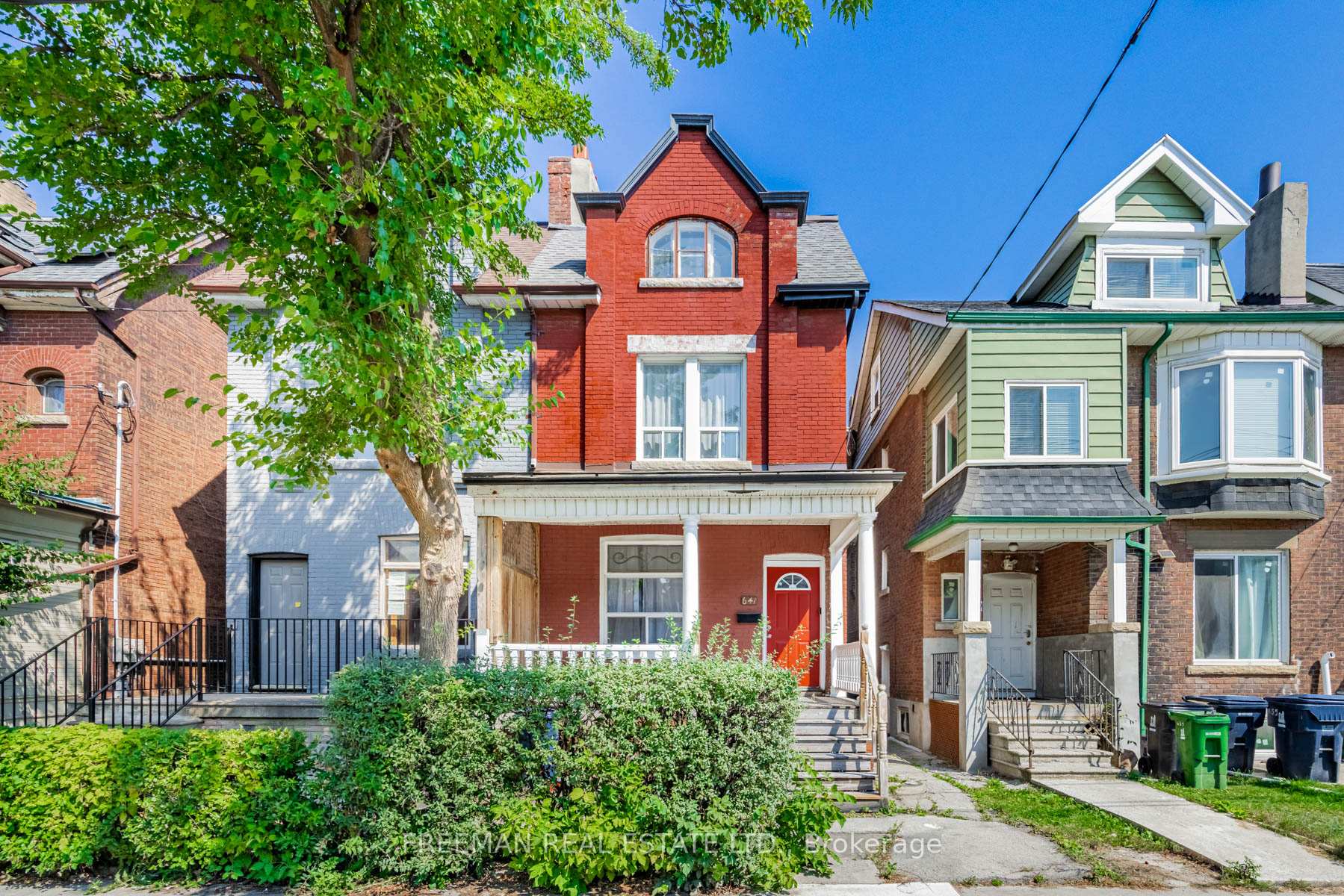 Photo 1 of 641 Bathurst Street, Toronto, University — HOMEH